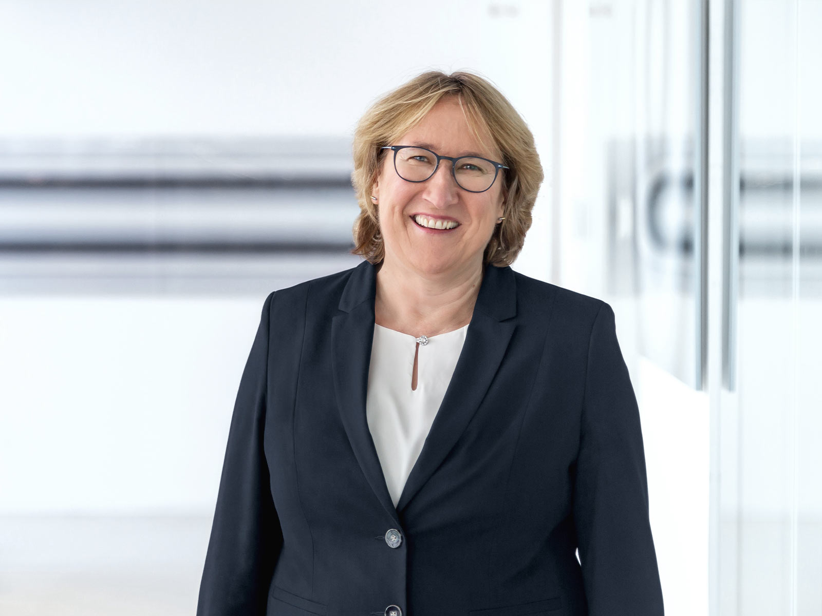 CFO Anke Fischer